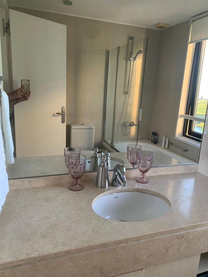 Departamento en alquiler 2 ambientes amoblado en River View Puerto Madero