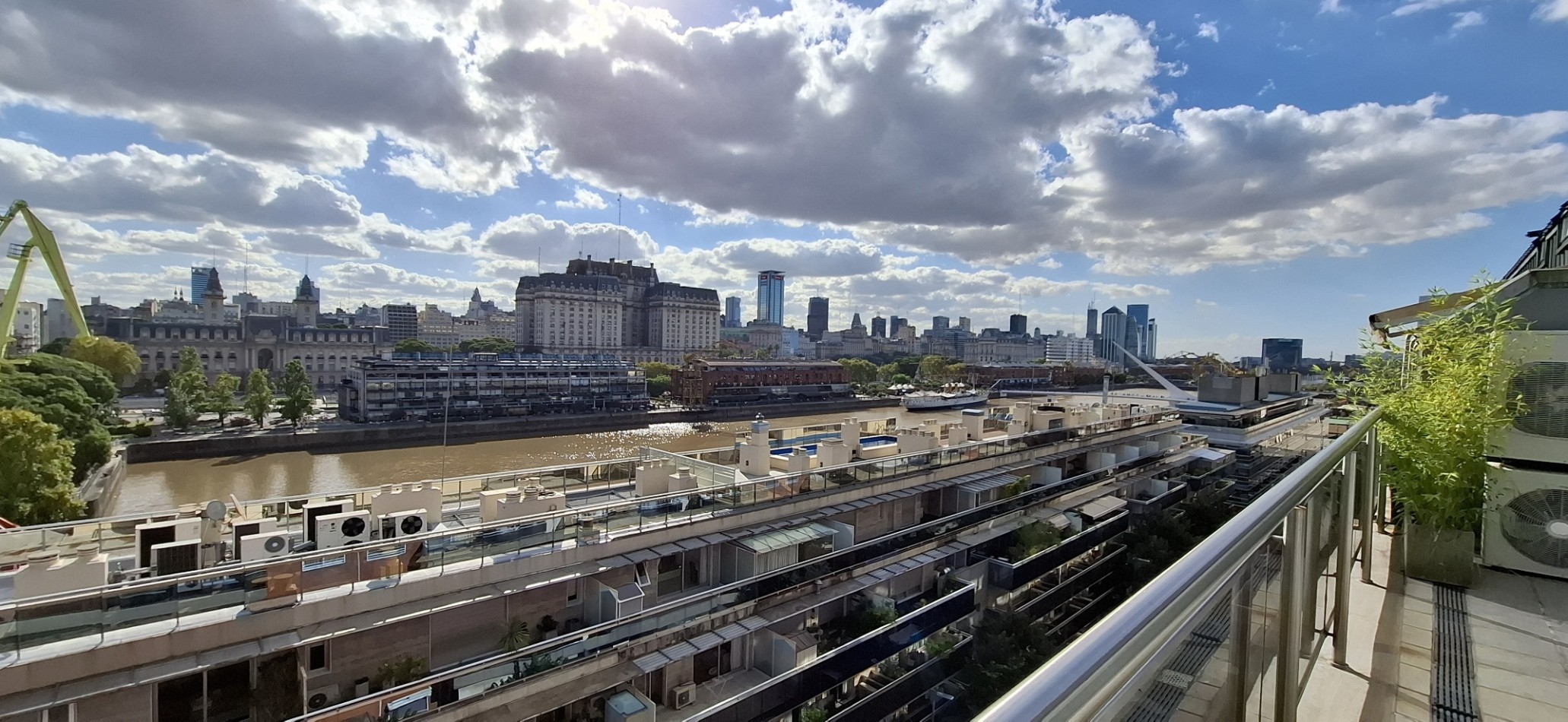 Departamento en venta 4 ambientes en Terrazas del Dique