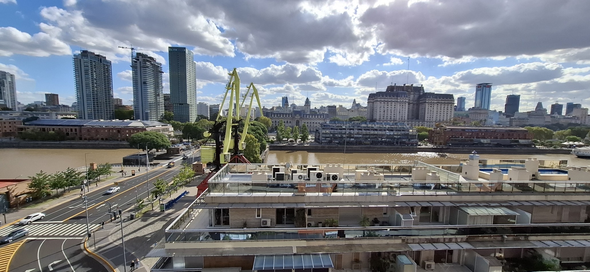 Departamento en venta 4 ambientes en Terrazas del Dique