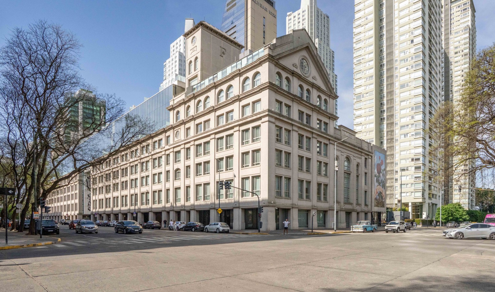 Exclusivo Triplex en Venta en Los Molinos Disctrict Building Faena Financiacion Amoblamiento Eugenio Aguirre Exclusivo y unico con quincho vidriado y parrilla privada