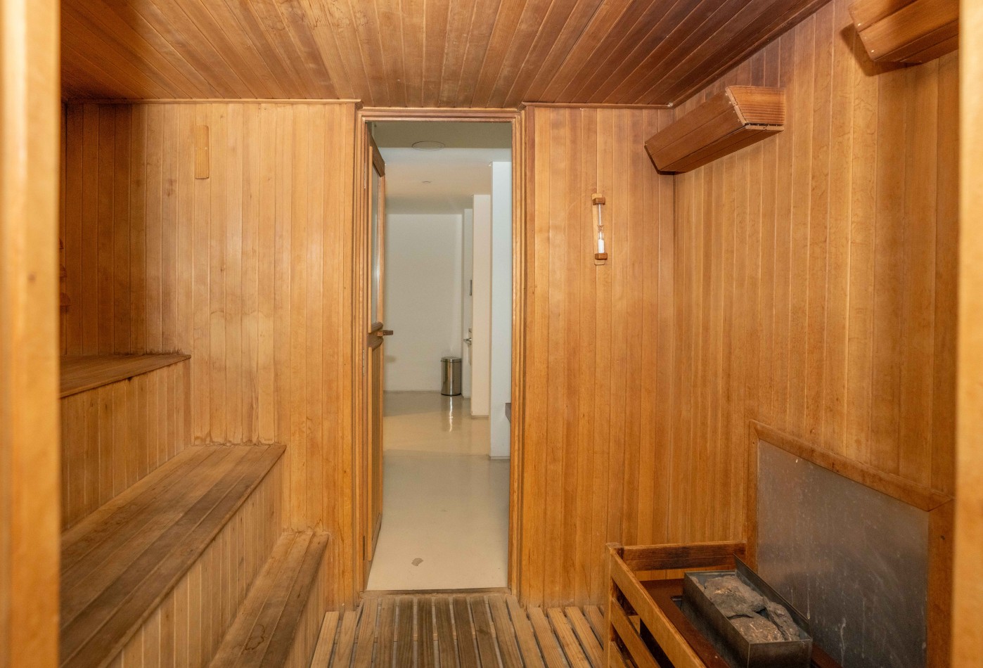 Exclusivo Triplex en Venta en Los Molinos Disctrict Building Faena Financiacion Amoblamiento Eugenio Aguirre Exclusivo y unico con quincho vidriado y parrilla privada