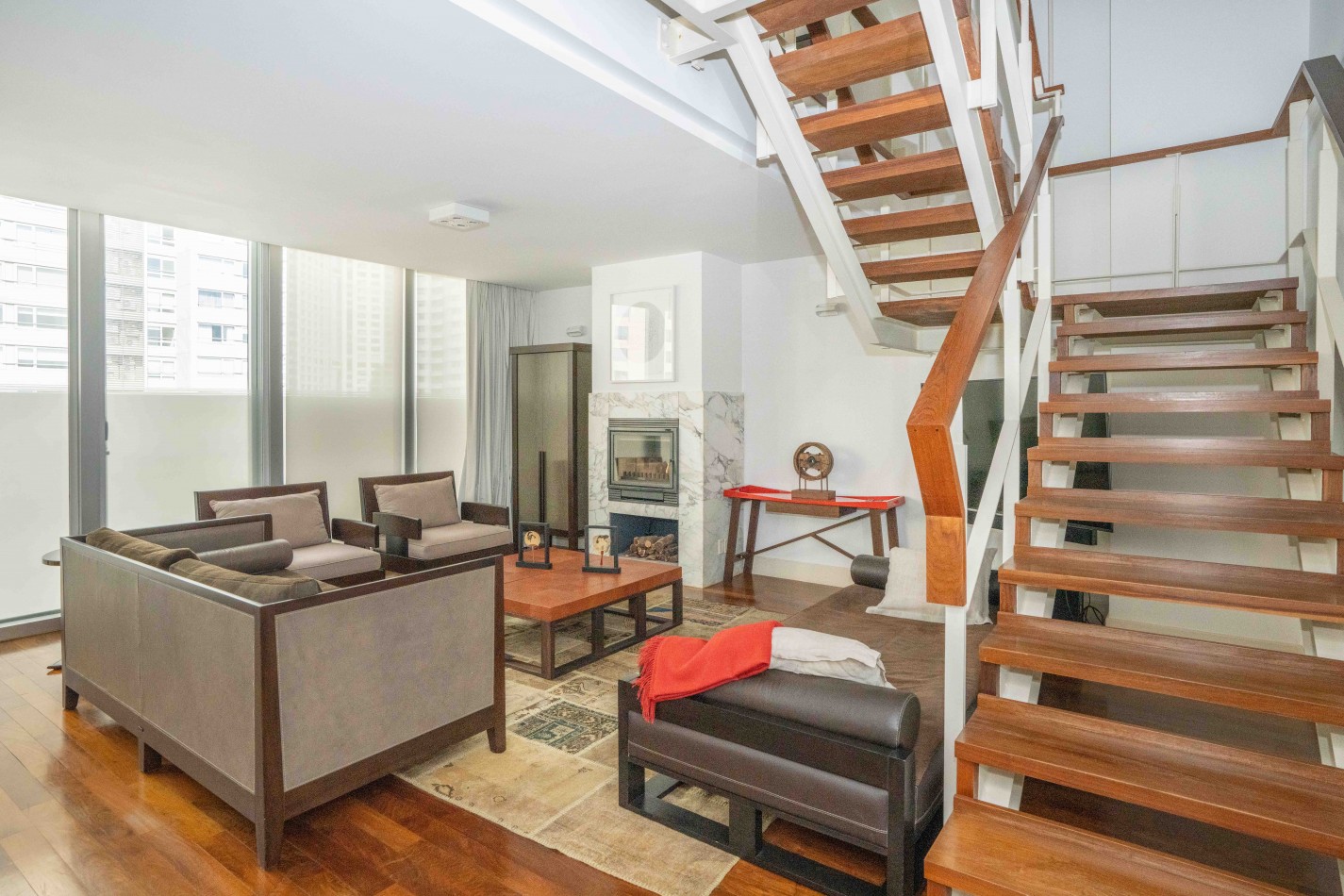 Exclusivo Triplex en Venta en Los Molinos Disctrict Building Faena Financiacion Amoblamiento Eugenio Aguirre Exclusivo y unico con quincho vidriado y parrilla privada