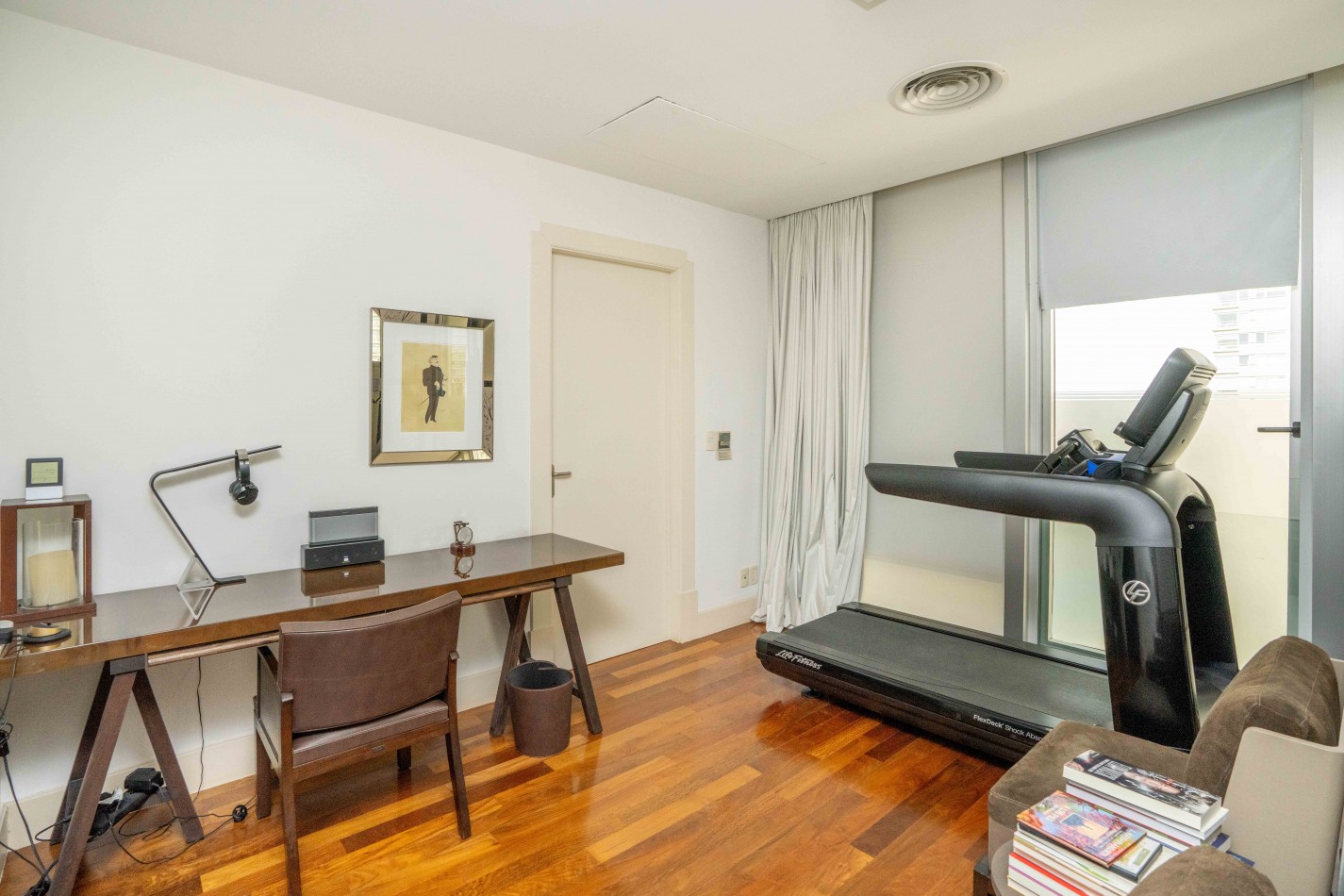 Exclusivo Triplex en Venta en Los Molinos Disctrict Building Faena Financiacion Amoblamiento Eugenio Aguirre Exclusivo y unico con quincho vidriado y parrilla privada