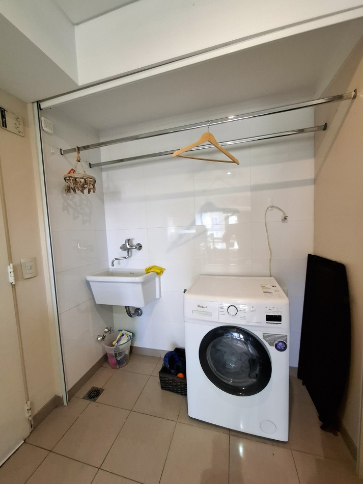 Departamento en venta 2 ambientes en Puerto Madero Torres Le Parc Piso alto Lindisimo